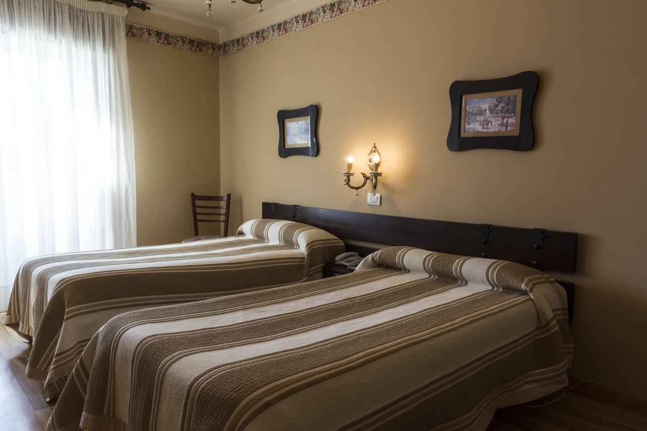 Hotel El Molino ア・グアルダ エクステリア 写真